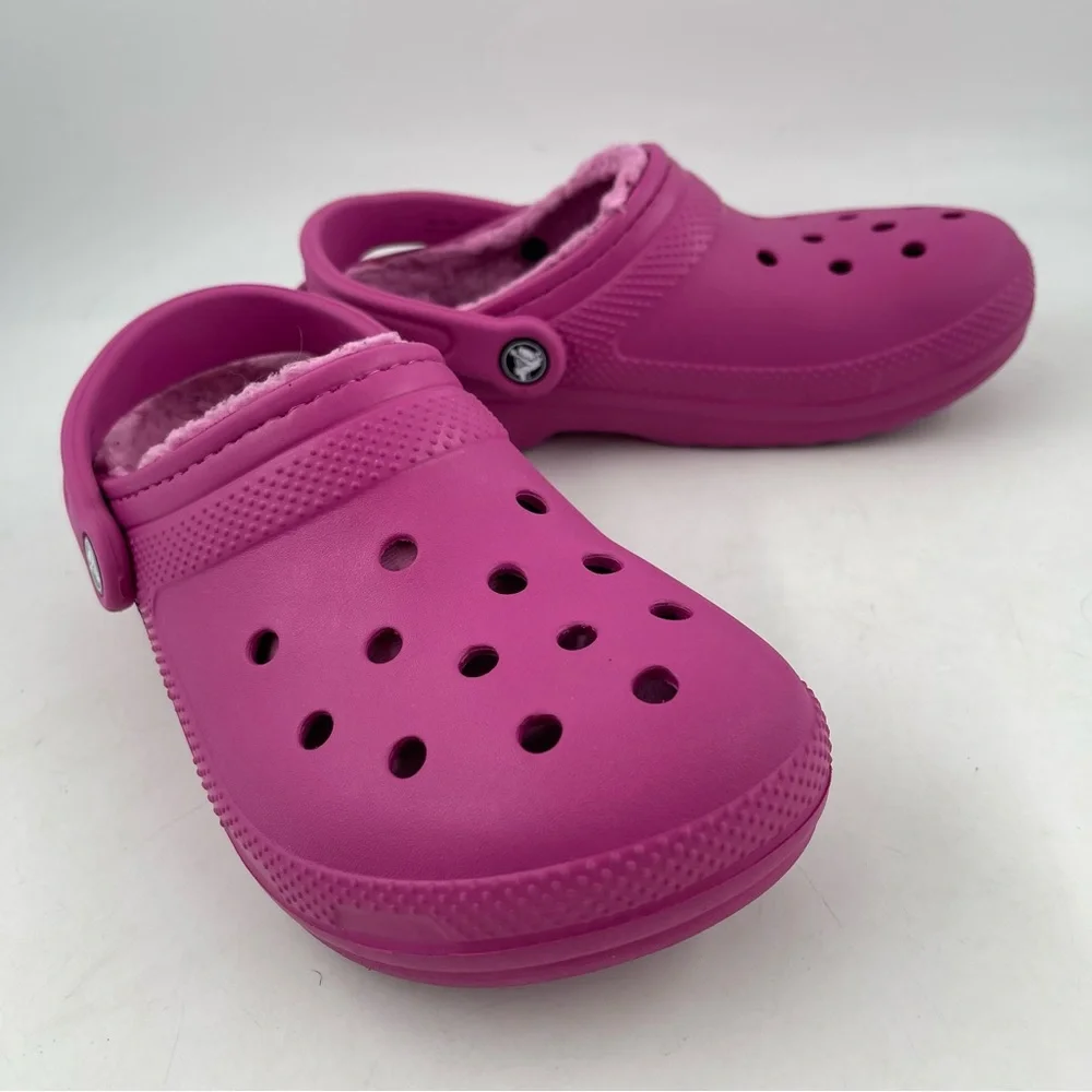👞 Crocs Unisex Adults Classic Fuchsia Faux Fur Lined Clogs Mules -Size W/7 | M/5